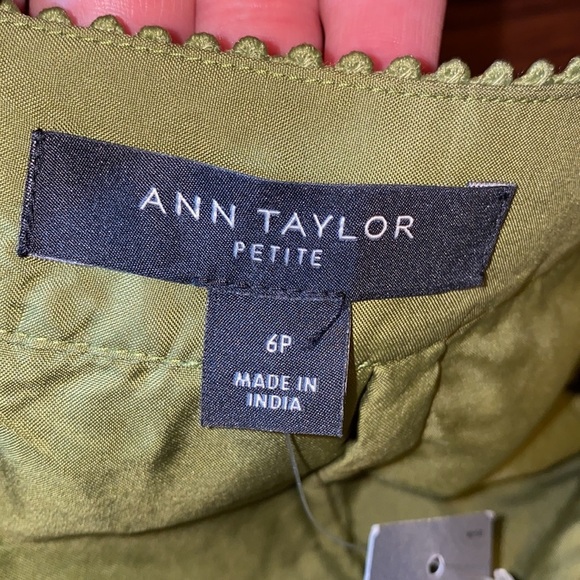 Ann Taylor Petite 6P army green skirt NWT​ - Picture 6 of 7